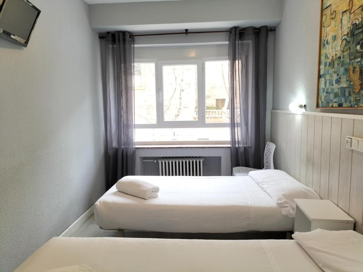 סלאמנקה Hostal Albero By Gaiarooms מראה חיצוני תמונה