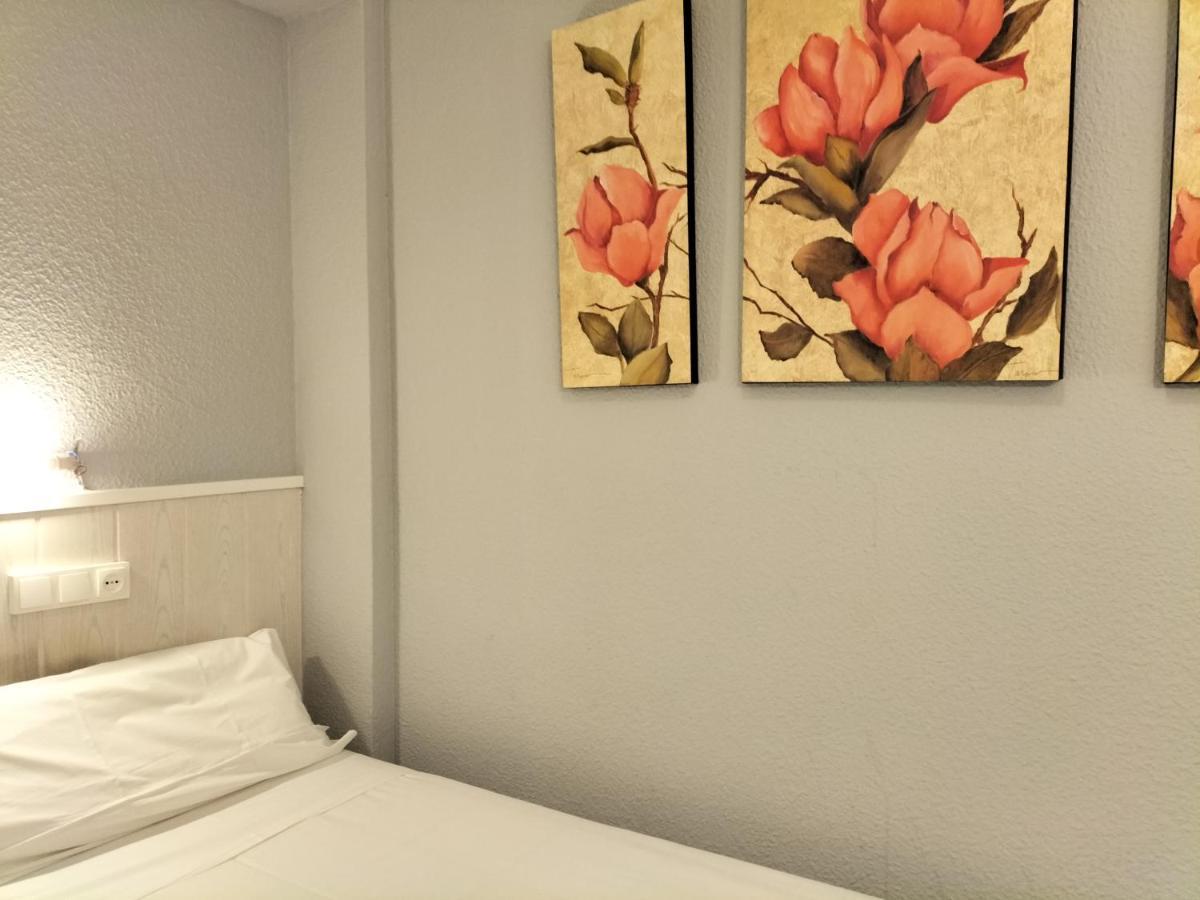 סלאמנקה Hostal Albero By Gaiarooms מראה חיצוני תמונה