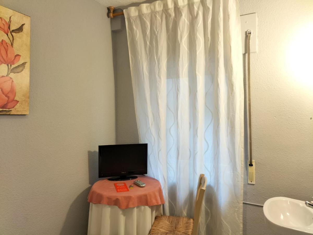 סלאמנקה Hostal Albero By Gaiarooms מראה חיצוני תמונה